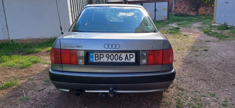 Audi 80 Б4, 2.0Е, снимка 4 - Автомобили и джипове - 46965302