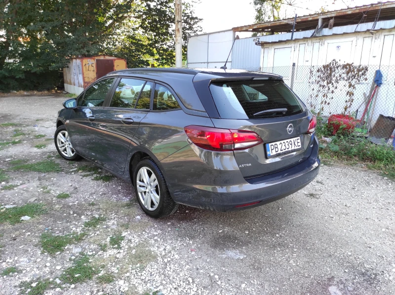 Opel Astra 1, 6 CDTI 95кс., снимка 5 - Автомобили и джипове - 47295322