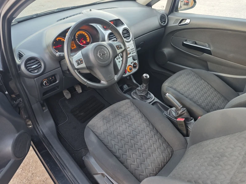 Opel Corsa ACTIVE 6Gear , снимка 15 - Автомобили и джипове - 48158811