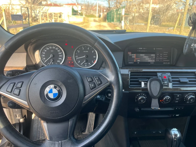 BMW 523 523i, снимка 8 - Автомобили и джипове - 48760125