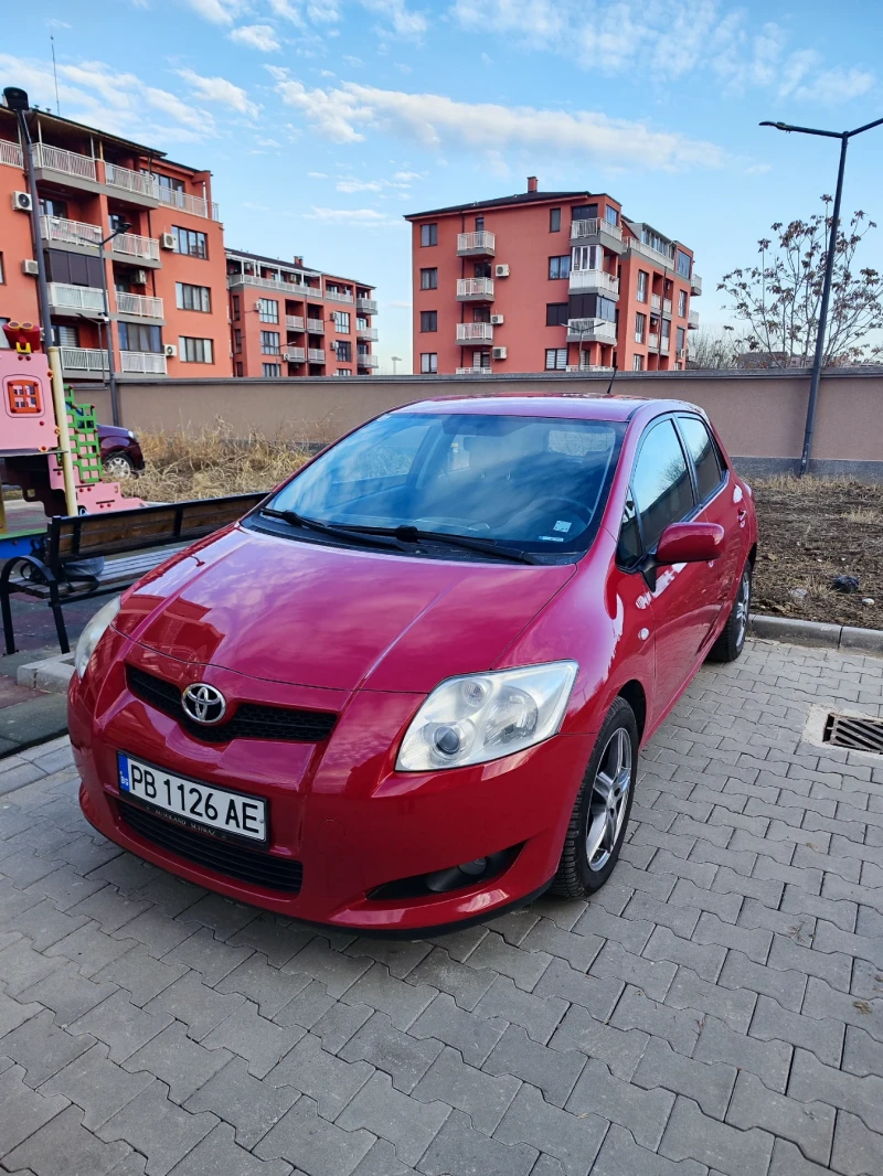 Toyota Auris, снимка 1 - Автомобили и джипове - 48808006