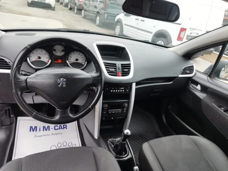 Peugeot 207 1.4i, снимка 11 - Автомобили и джипове - 49138559