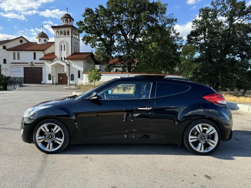 Hyundai Veloster , снимка 9 - Автомобили и джипове - 49259998