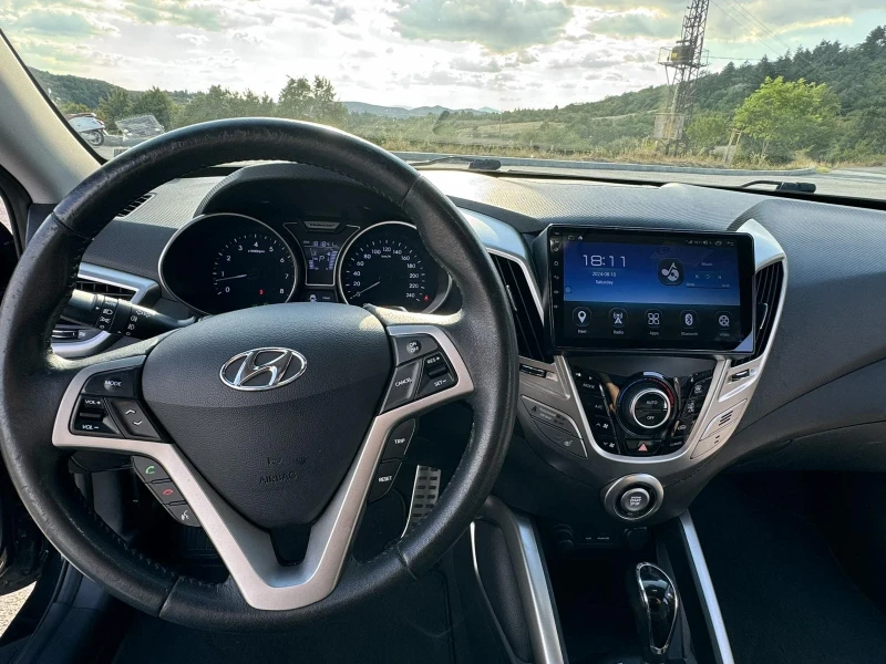 Hyundai Veloster , снимка 3 - Автомобили и джипове - 49259998