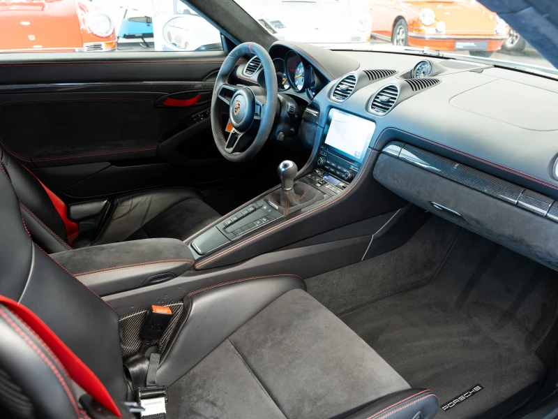 Porsche Cayman 718 Cayman GT4, снимка 10 - Автомобили и джипове - 50127830