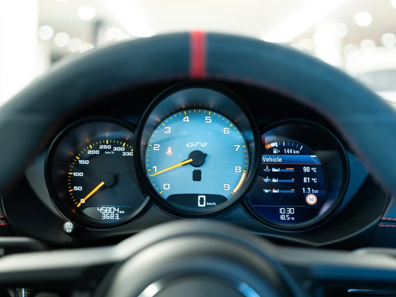 Porsche Cayman 718 Cayman GT4, снимка 9 - Автомобили и джипове - 50127830