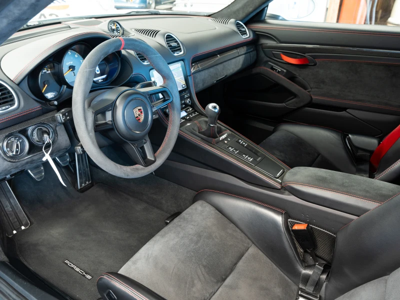 Porsche Cayman 718 Cayman GT4, снимка 6 - Автомобили и джипове - 50127830