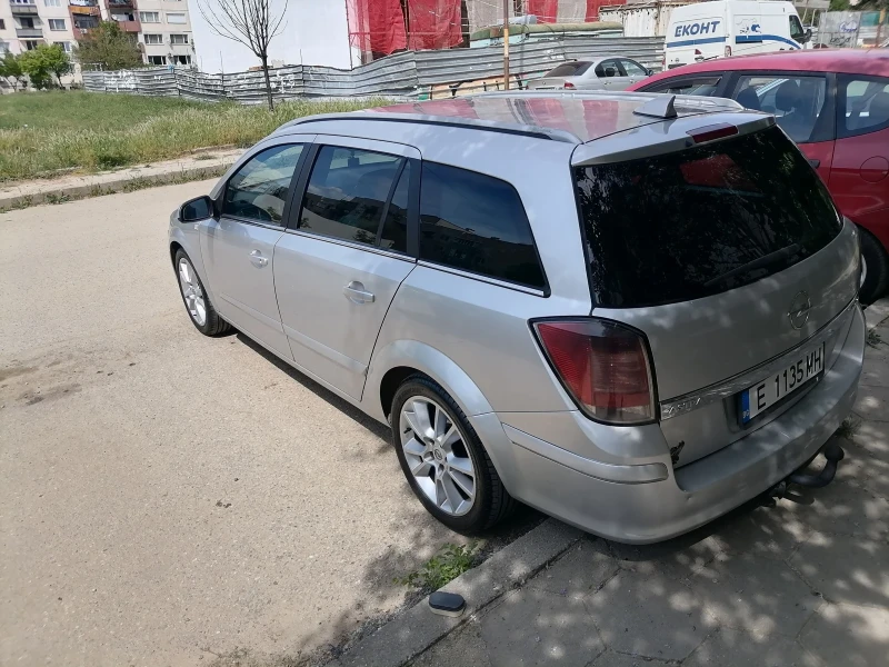 Opel Astra 1.7cdti, снимка 4 - Автомобили и джипове - 50141911