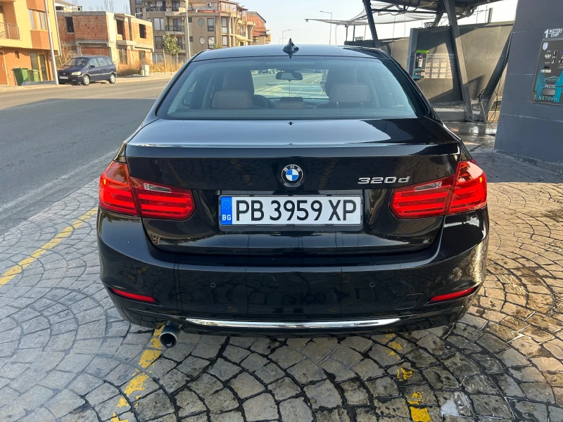 BMW 320 Luxury , снимка 3 - Автомобили и джипове - 52583571