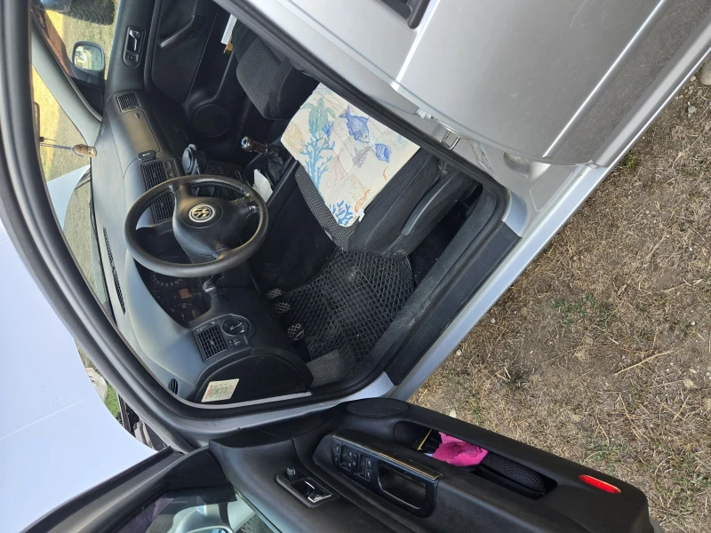 VW Golf 1.9tdi 150к.с., снимка 11 - Автомобили и джипове - 52422080