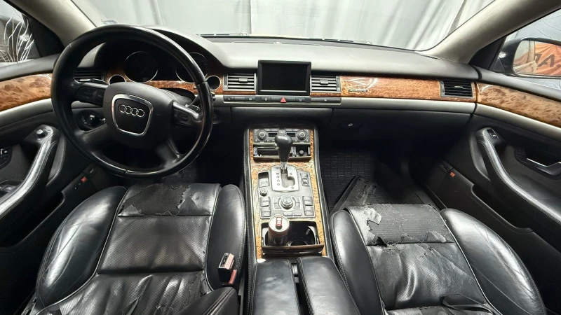 Audi A8, снимка 2 - Автомобили и джипове - 51929992