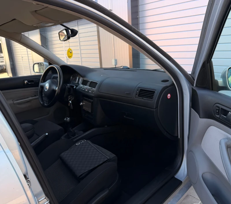 VW Bora 1.9 TDI , снимка 6 - Автомобили и джипове - 52937132