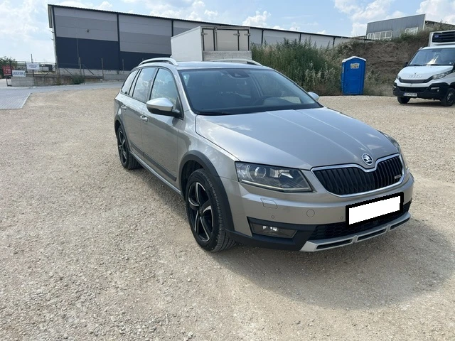 Skoda Octavia Scout, снимка 2 - Автомобили и джипове - 55146637