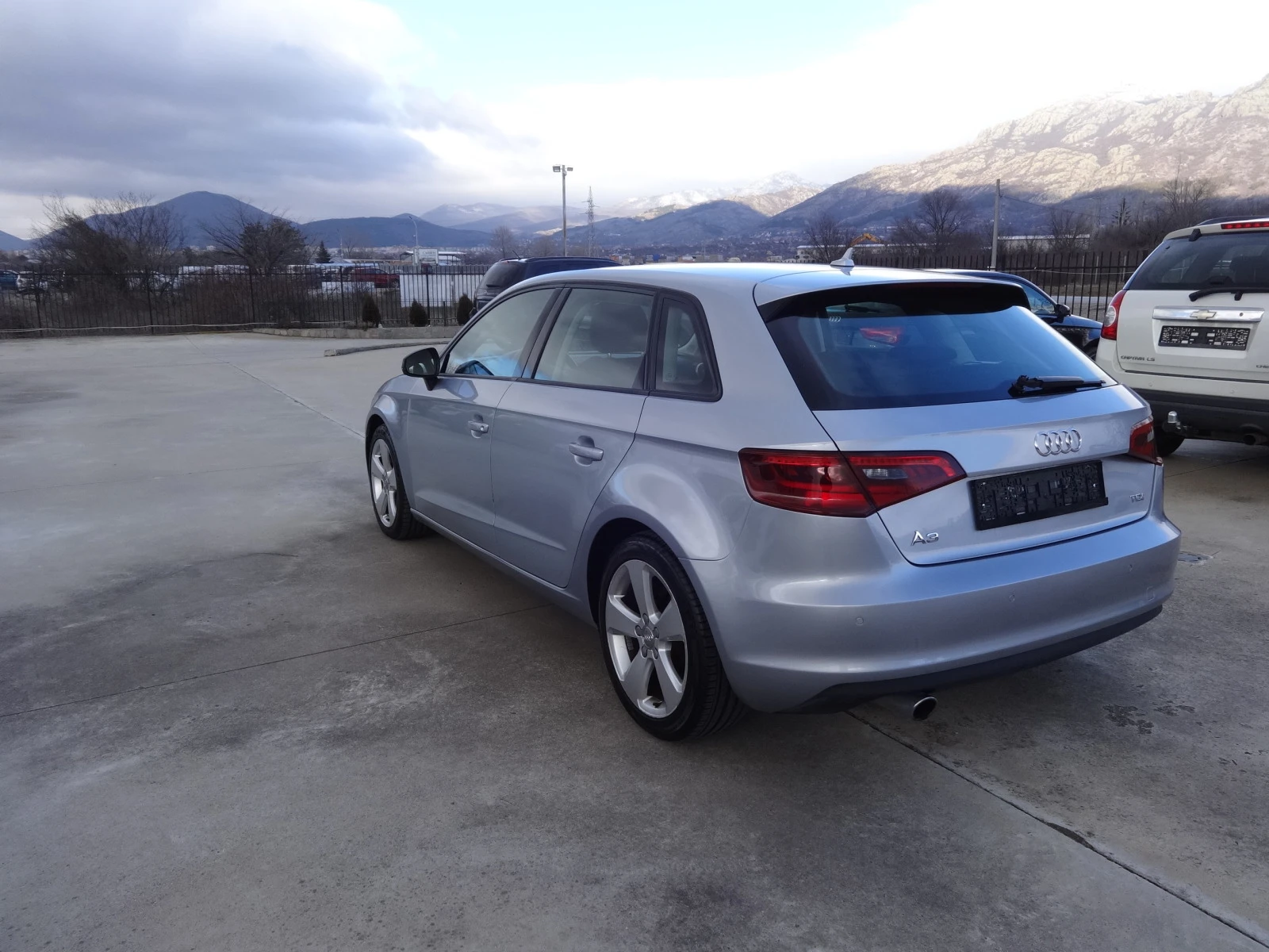 Audi A3 1.6TDI NAVI - изображение 7