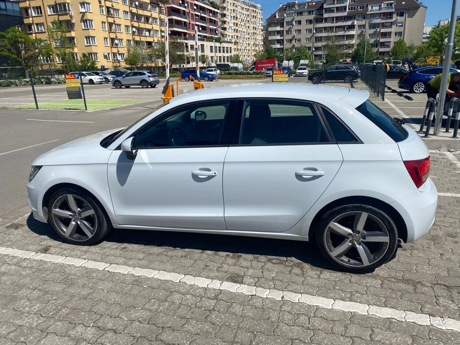 Audi A1  - изображение 6