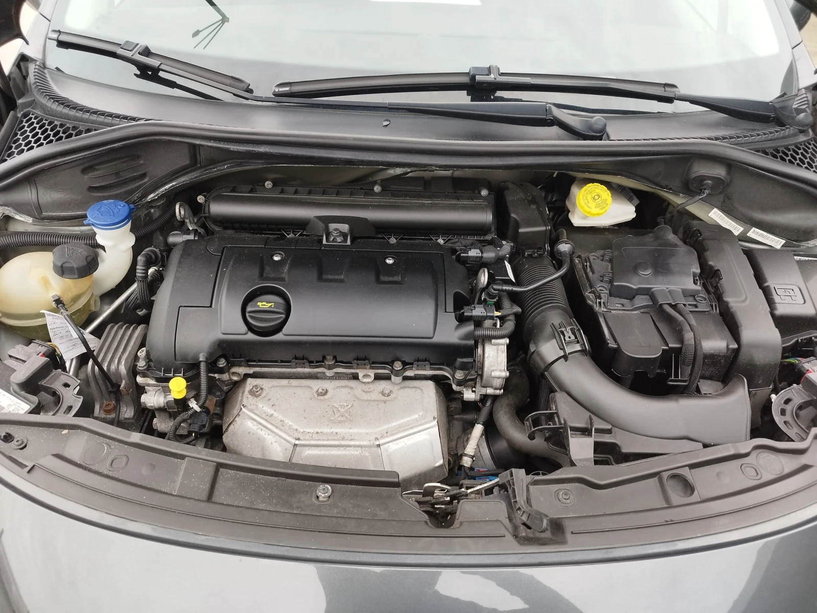 Peugeot 207 1.4i | Mobile.bg   13