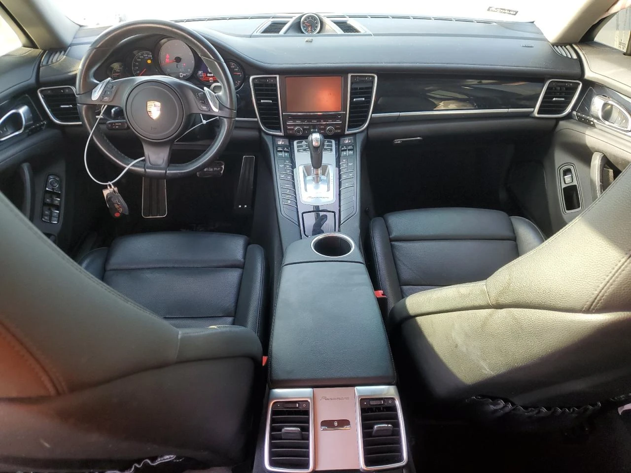 Porsche Panamera 4S 3.0L V6 420кс Twin Turbo - изображение 8