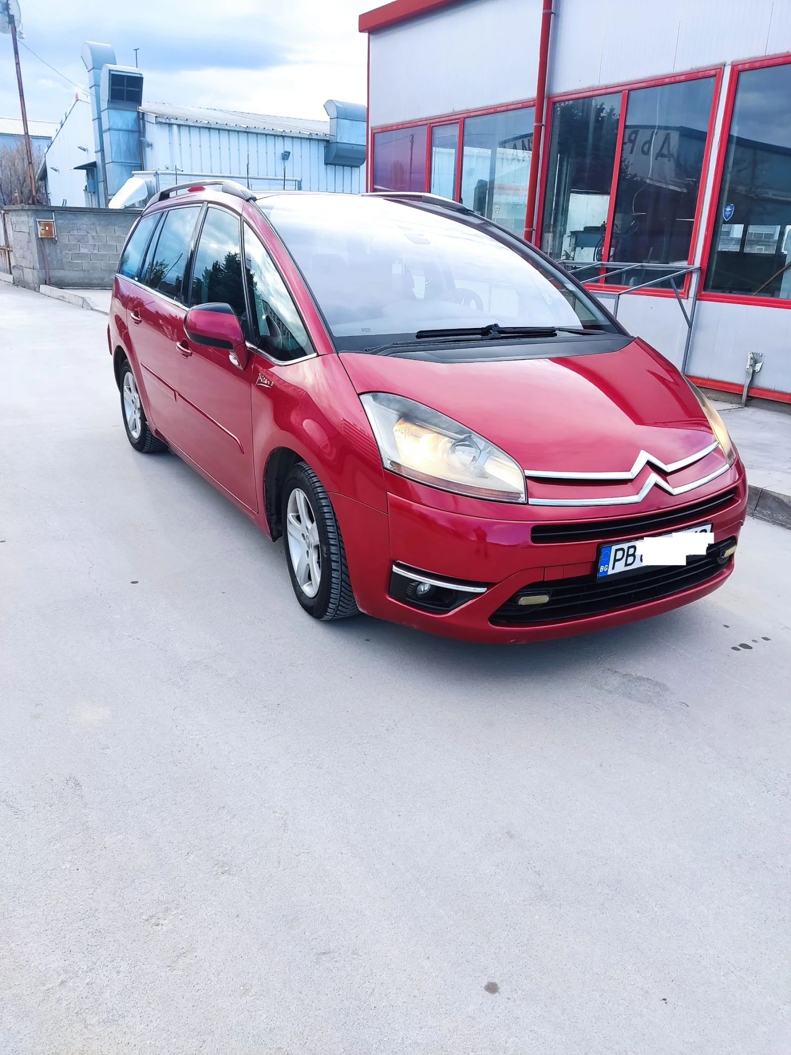 Citroen Grand C4 Picasso  - изображение 2