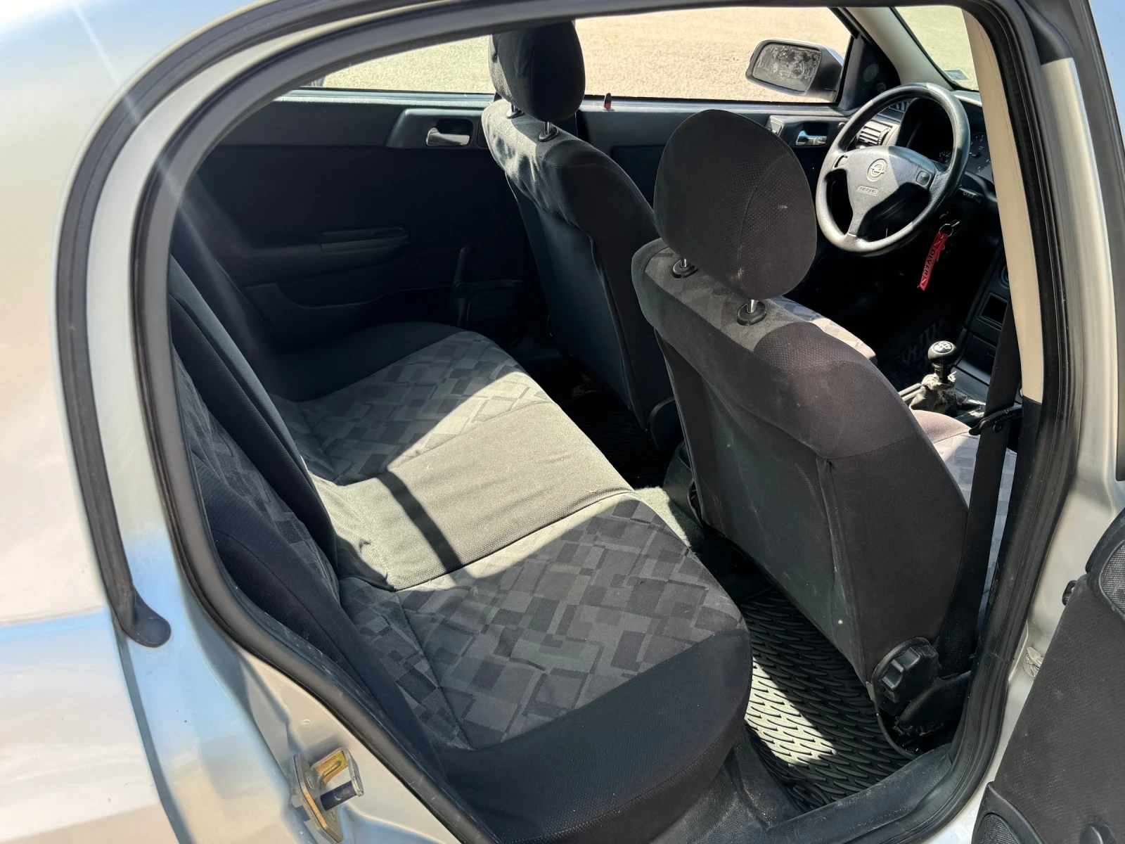 Opel Astra 1.6 перфектно техническо състояние мотор уникален - изображение 8