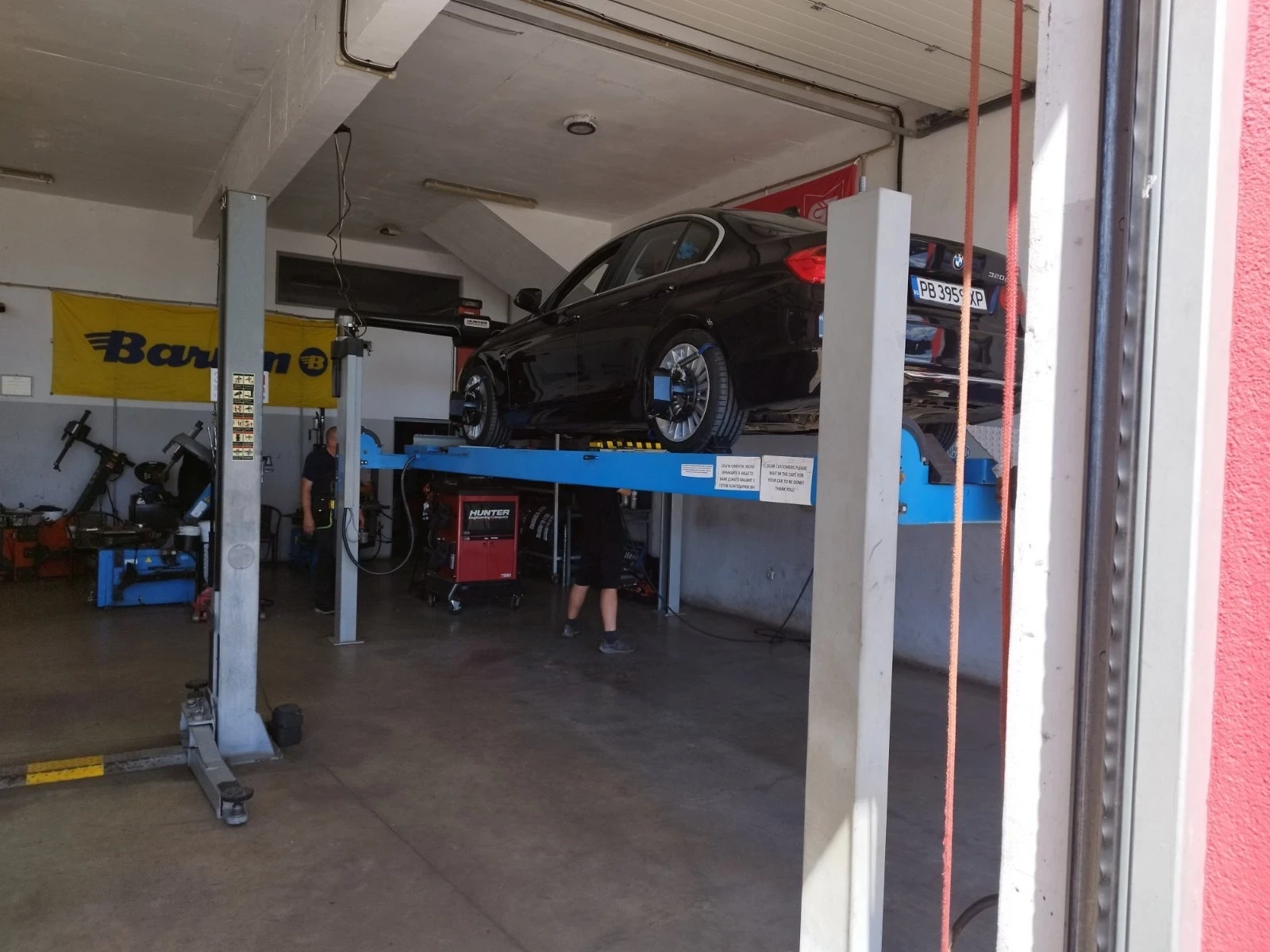 BMW 320 Luxury  | Mobile.bg   16