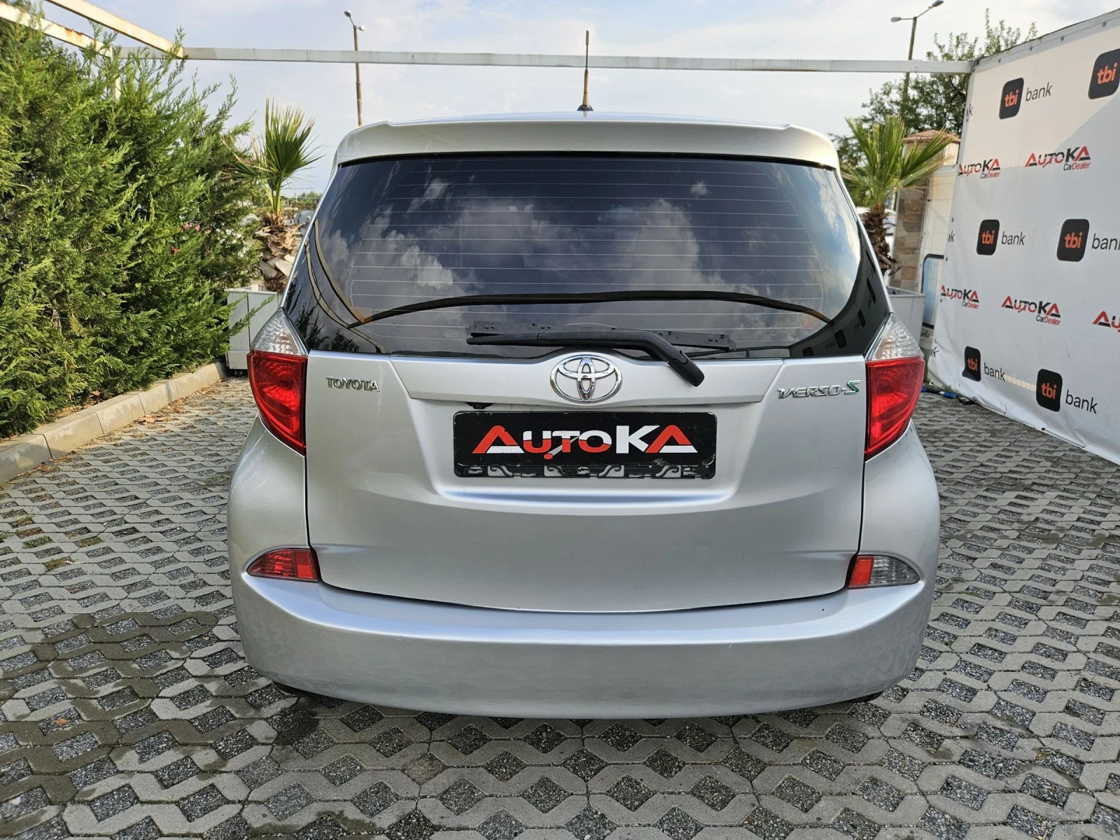 Toyota Verso S 1.3VVTI-99кс= 6СКОРОСТИ= КАМЕРА= 178.000km= EURO 5 - изображение 4