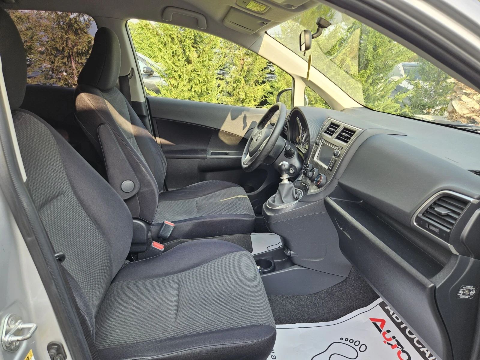 Toyota Verso S 1.3VVTI-99= 6= = 178.000km= EURO 5 | Mobile.bg   15