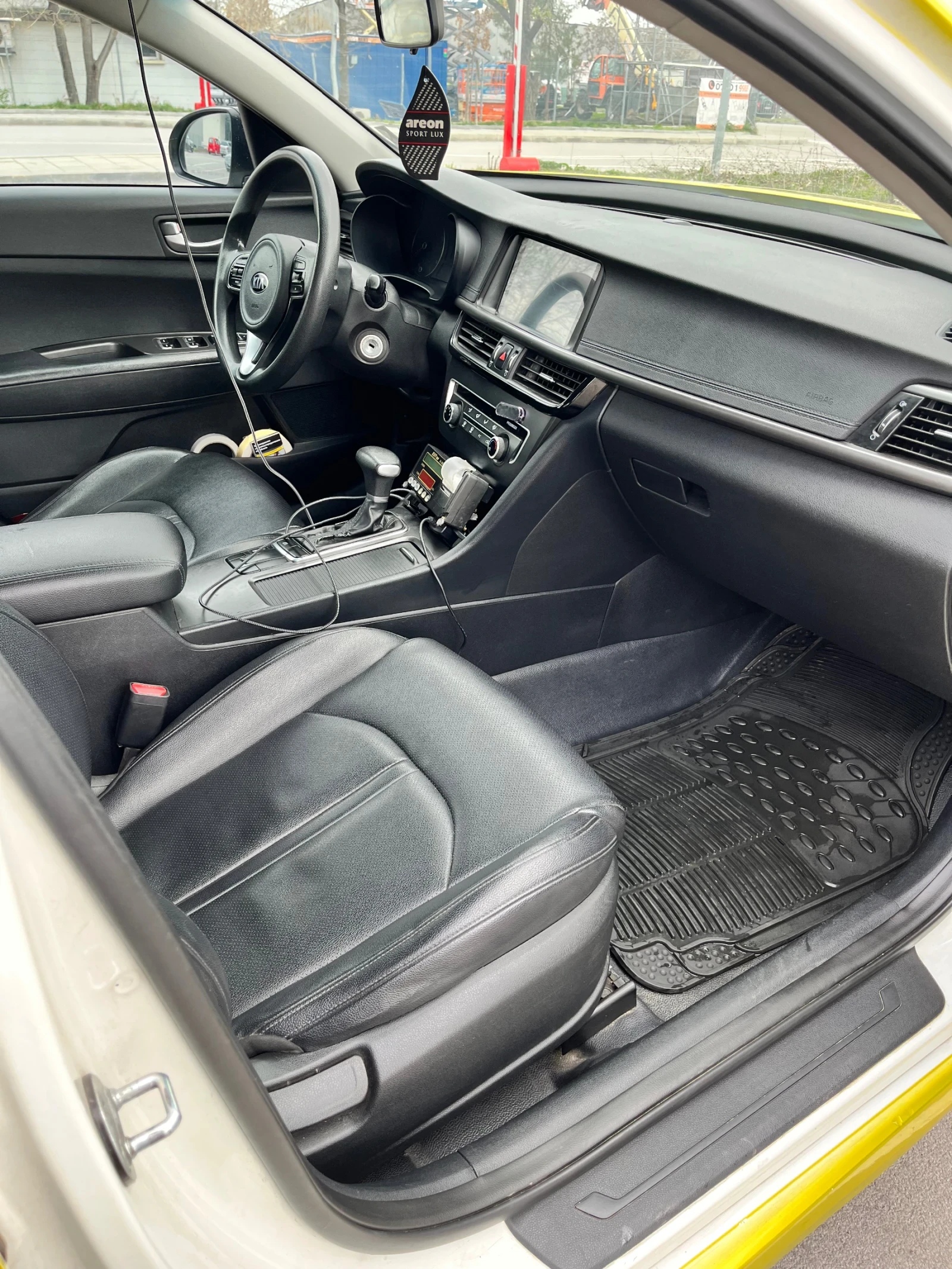 Kia K5 Taxi - изображение 7