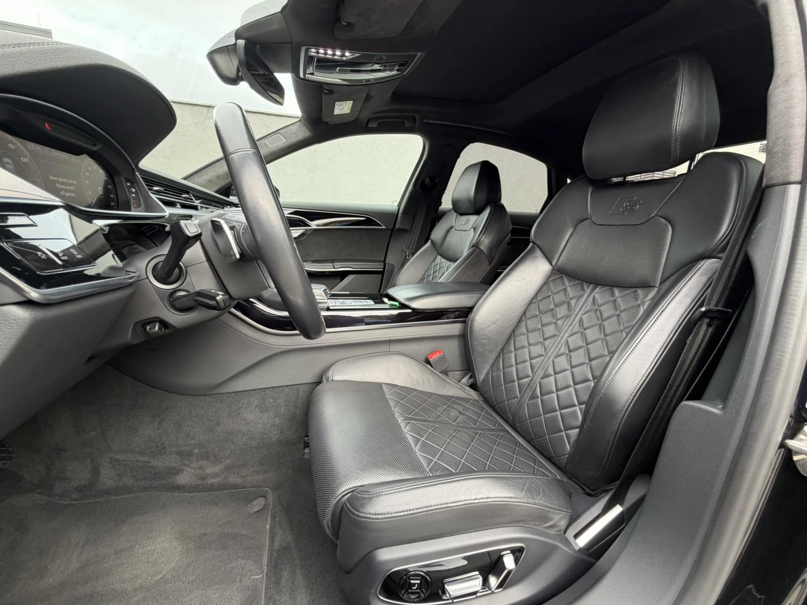 Audi A8 60TFSI e - изображение 9