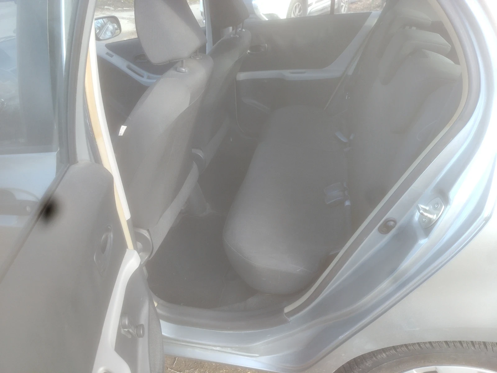 Toyota Yaris 1.33 ����� | Mobile.bg � ����������� 12