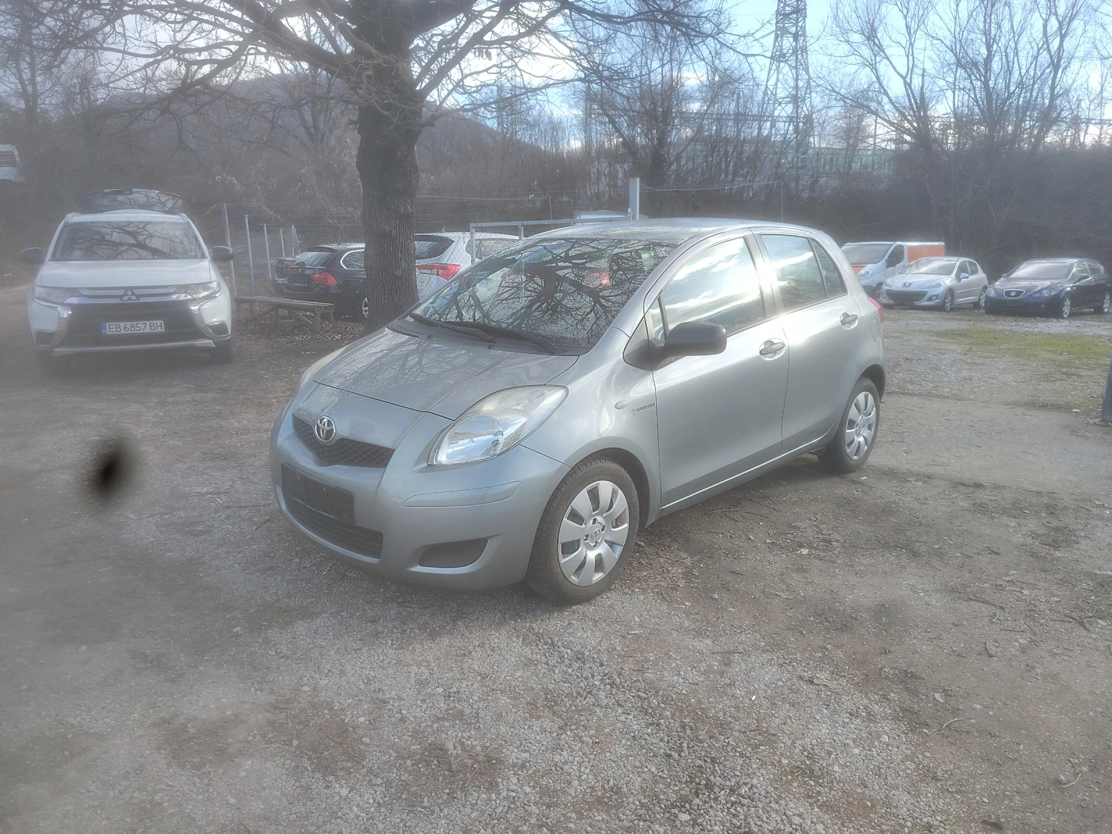 Toyota Yaris 1.33 ����� | Mobile.bg � ����������� 1
