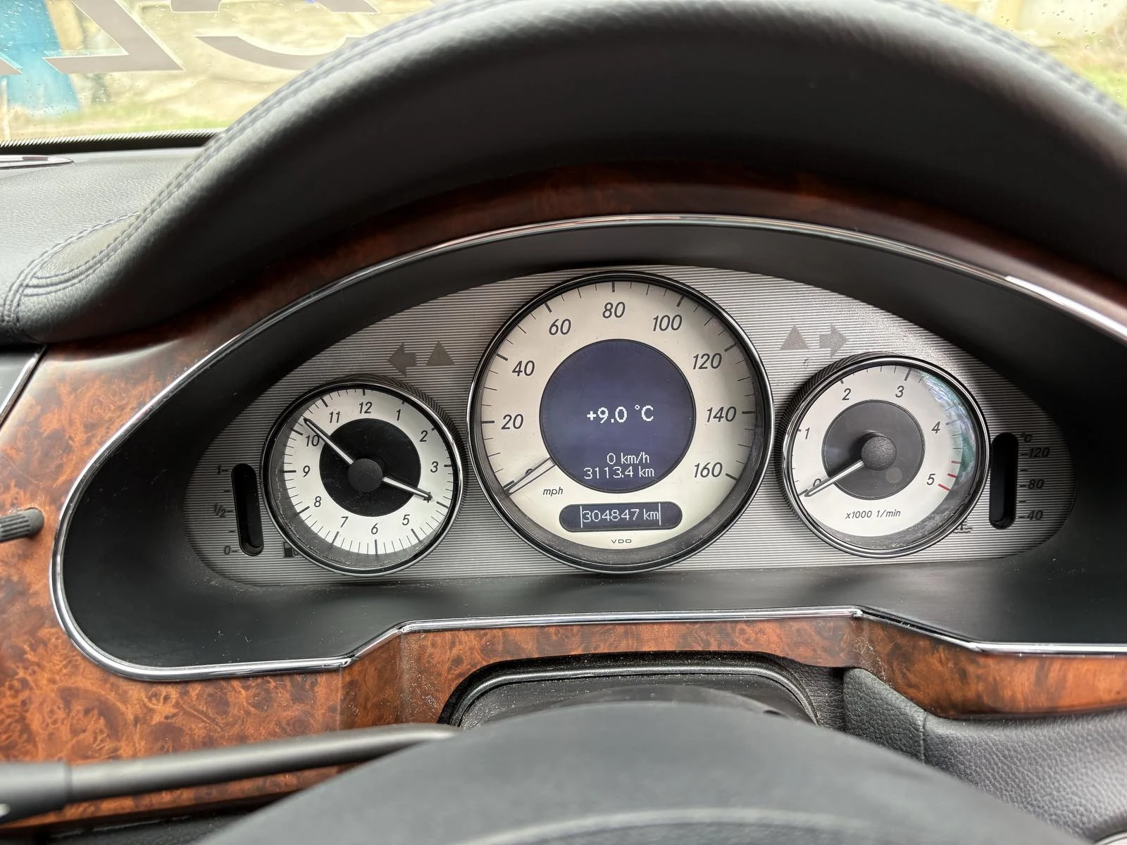 Mercedes-Benz CLS 350, снимка 14 - Автомобили и джипове - 53710926