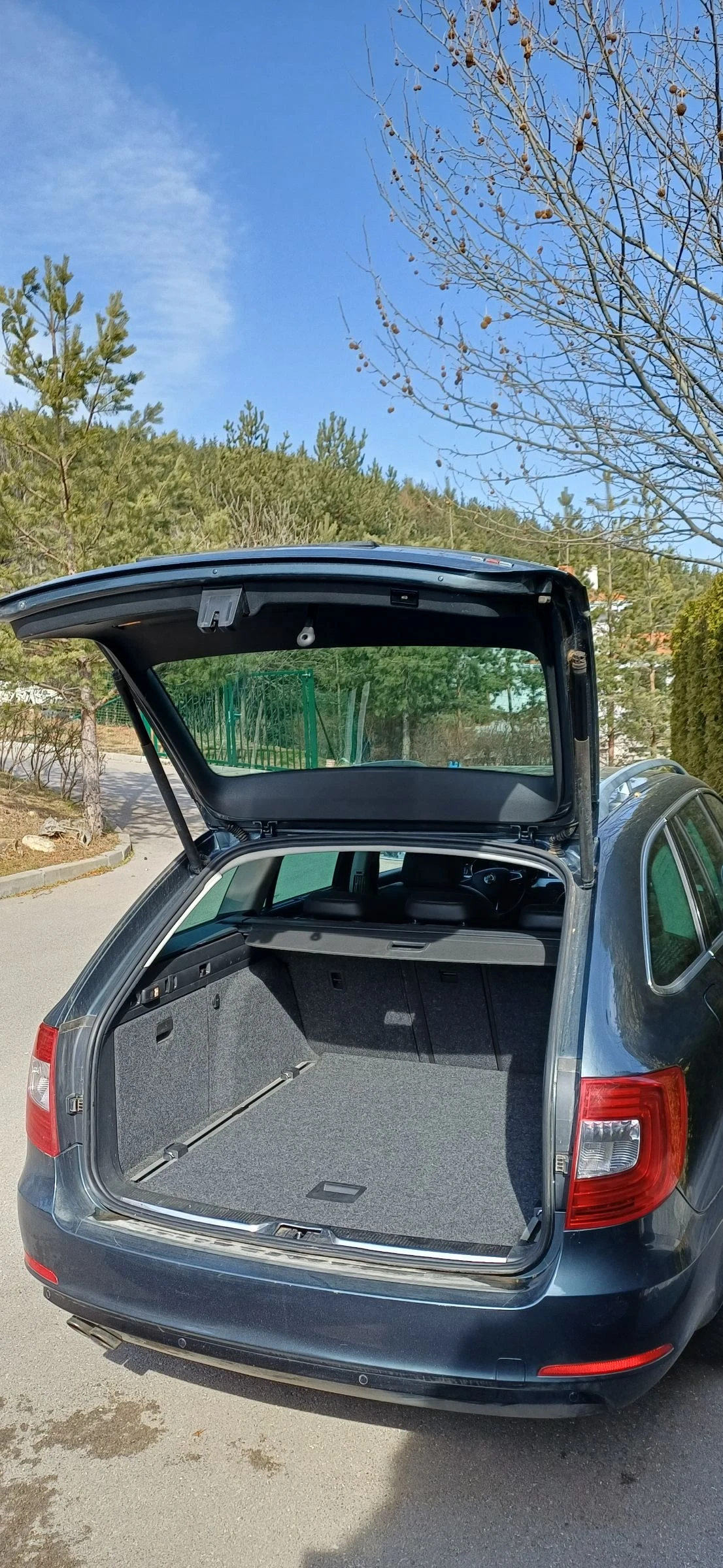 Skoda Superb, снимка 11 - Автомобили и джипове - 53718080