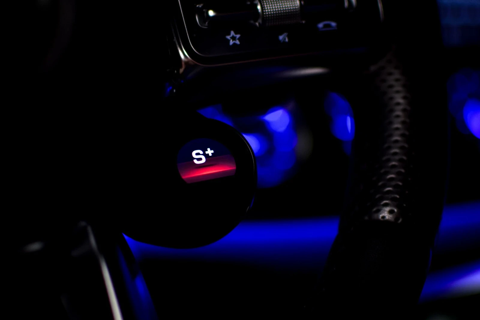 Mercedes-Benz AMG GT 4-door coupe, снимка 16 - Автомобили и джипове - 54209516