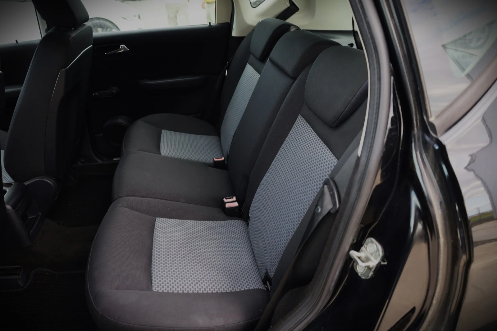 Mercedes-Benz A 150 1.5 Бензин, снимка 8 - Автомобили и джипове - 54552653
