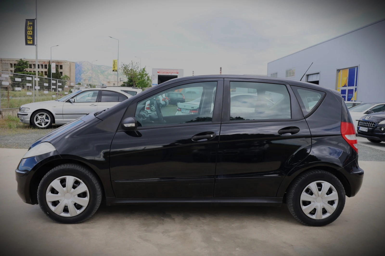 Mercedes-Benz A 150 1.5 Бензин, снимка 5 - Автомобили и джипове - 54552653