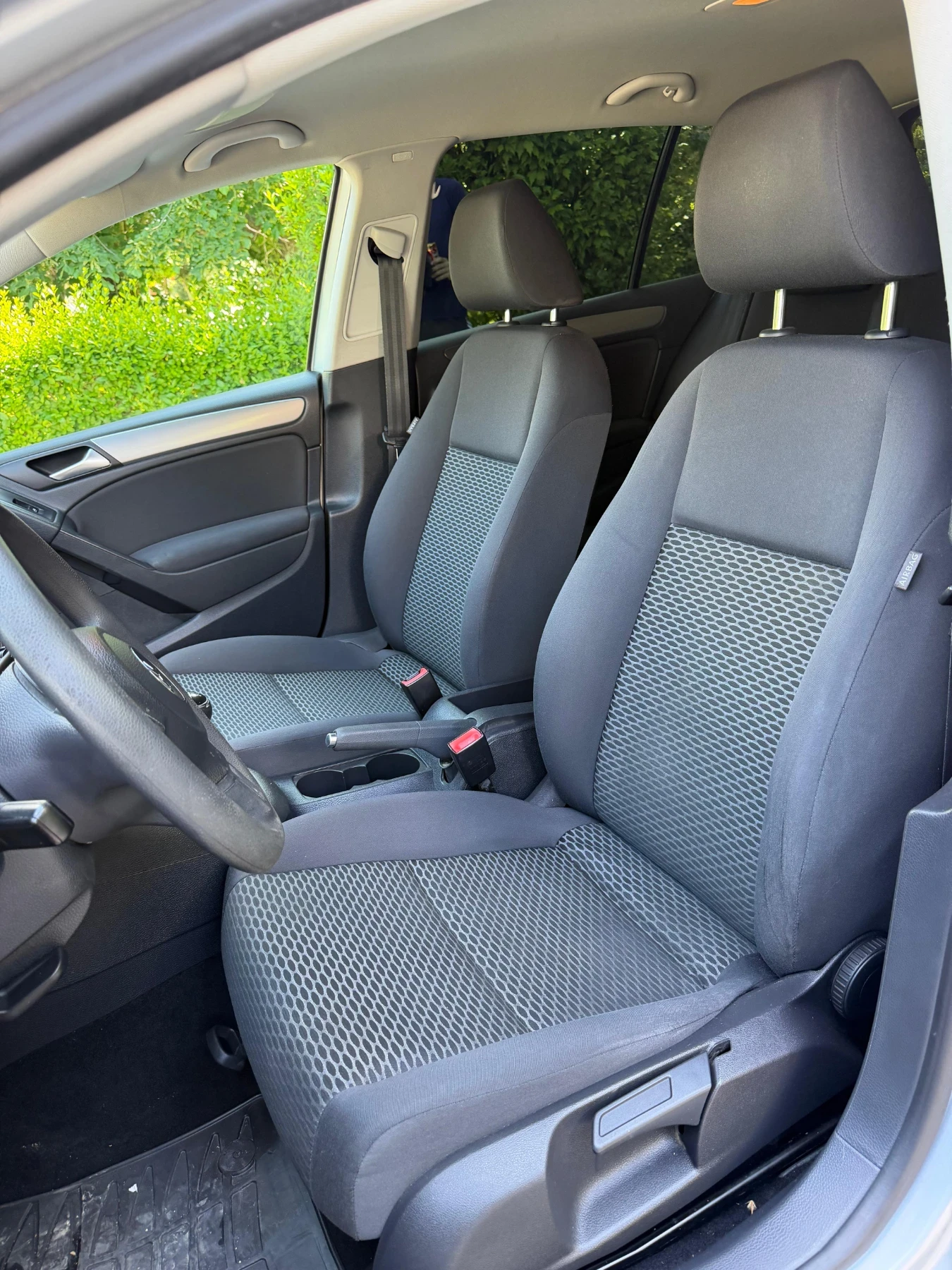 VW Golf, снимка 13 - Автомобили и джипове - 54566544
