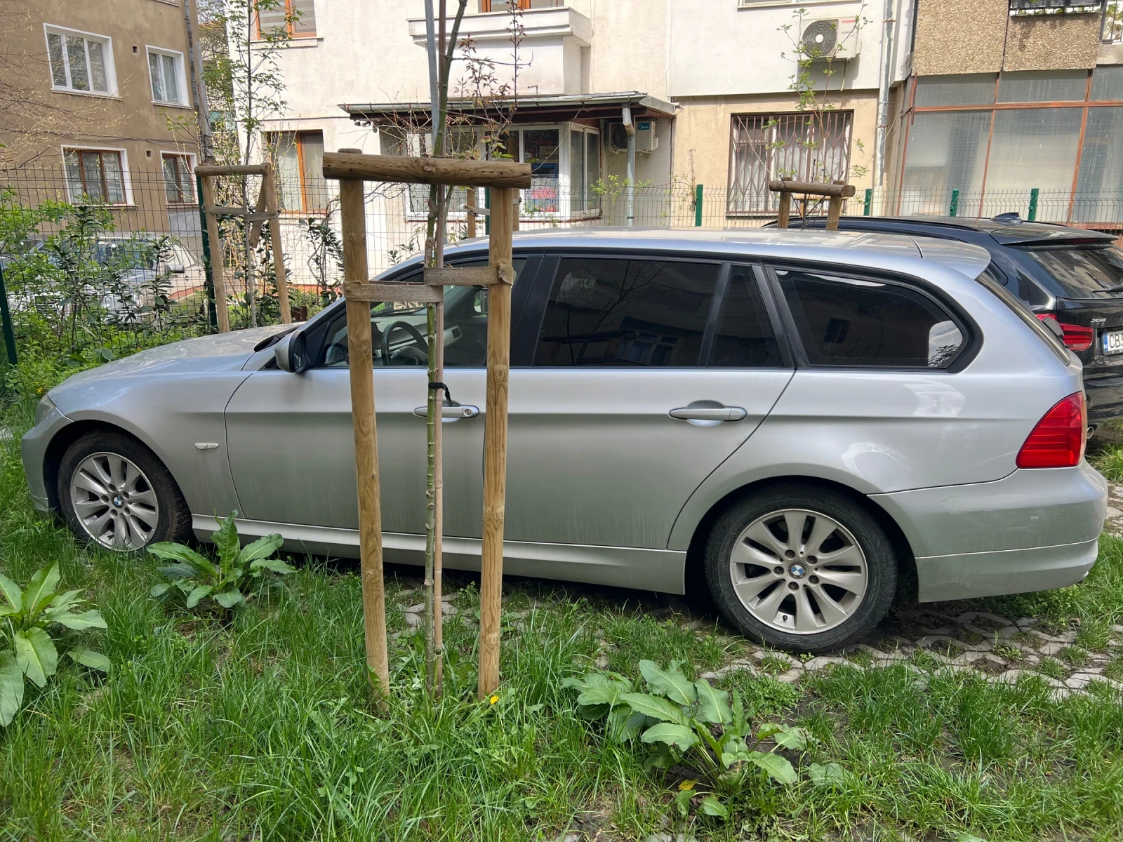 BMW 320, снимка 4 - Автомобили и джипове - 55036796