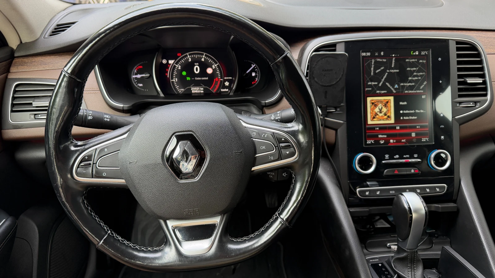 Renault Talisman 1.6 TCe 200 EDC 4Control ДДС, снимка 9 - Автомобили и джипове - 55120497