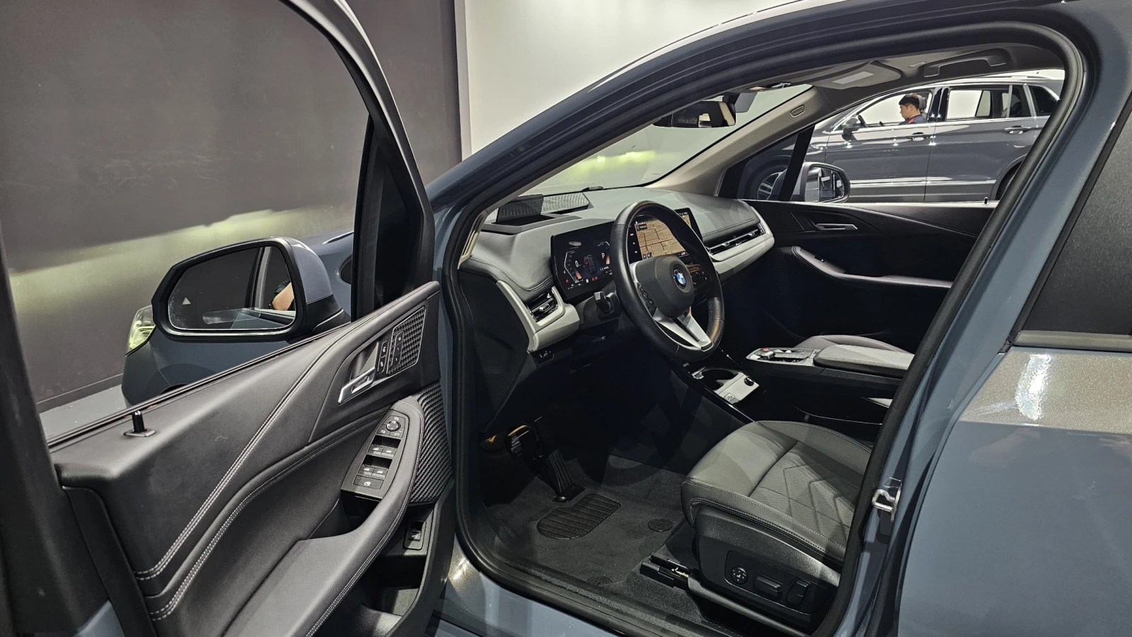 BMW 218 360* ЕЛ. БАГАЖНИК* HUD* BLIND SPOT* КРАЙНА ЦЕНА, снимка 10 - Автомобили и джипове - 55227128