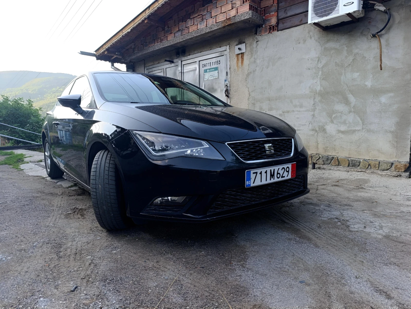 Seat Leon 1.2 TSI, снимка 2 - Автомобили и джипове - 55327506