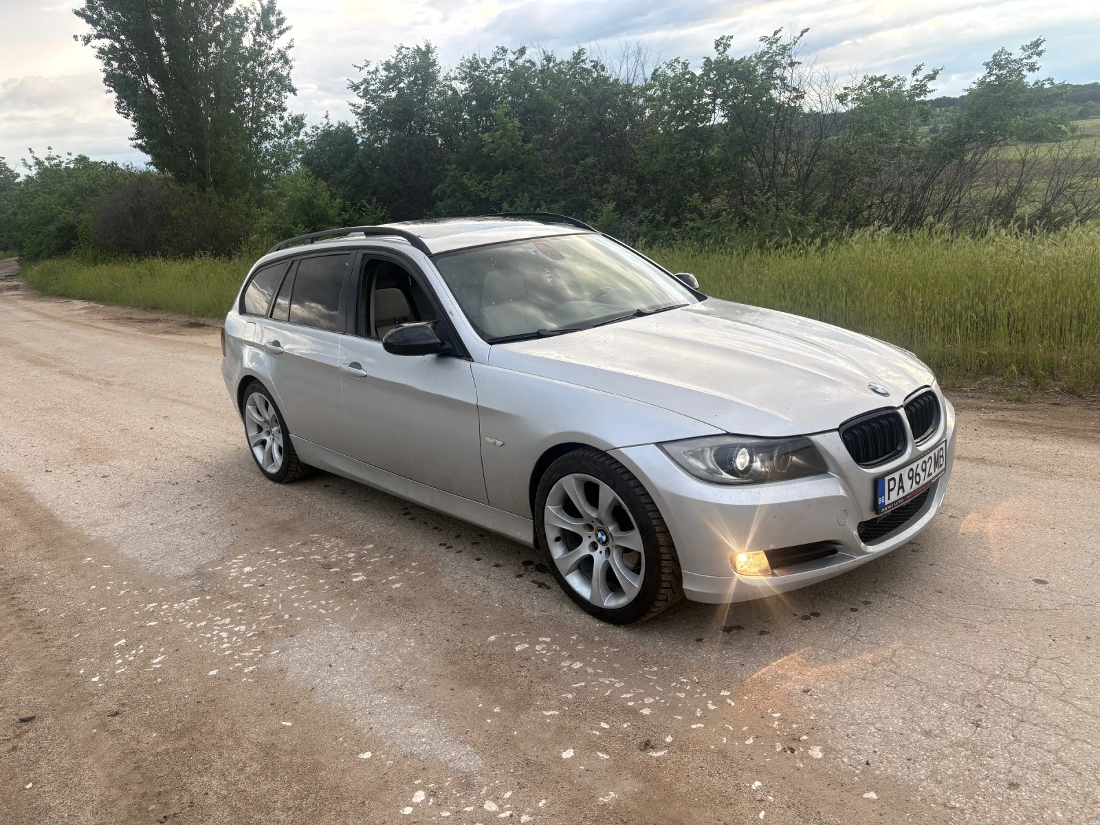 BMW 320 Е91, снимка 3 - Автомобили и джипове - 55467940