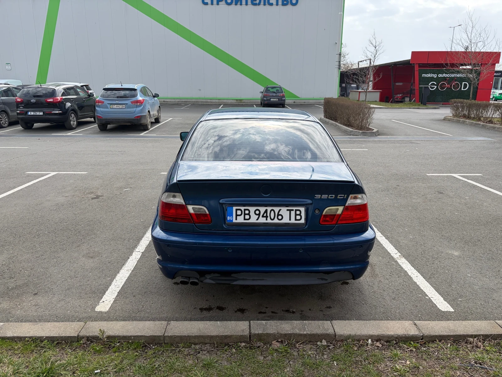 BMW 320, снимка 3 - Автомобили и джипове - 55608925