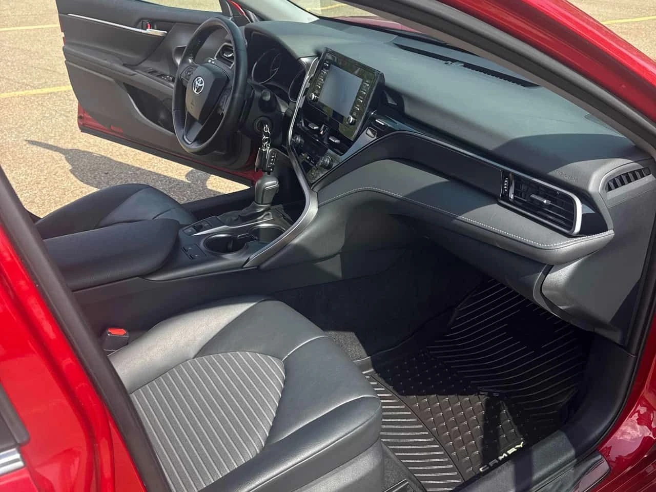 Toyota Camry * SE Auto AWD * CARFAX * , снимка 13 - Автомобили и джипове - 55609070