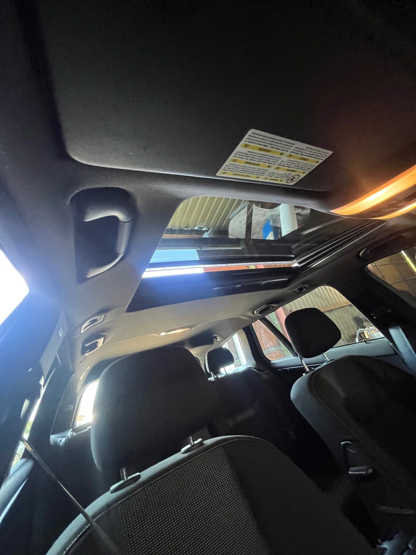 Mercedes-Benz C 220, снимка 9 - Автомобили и джипове - 55626622