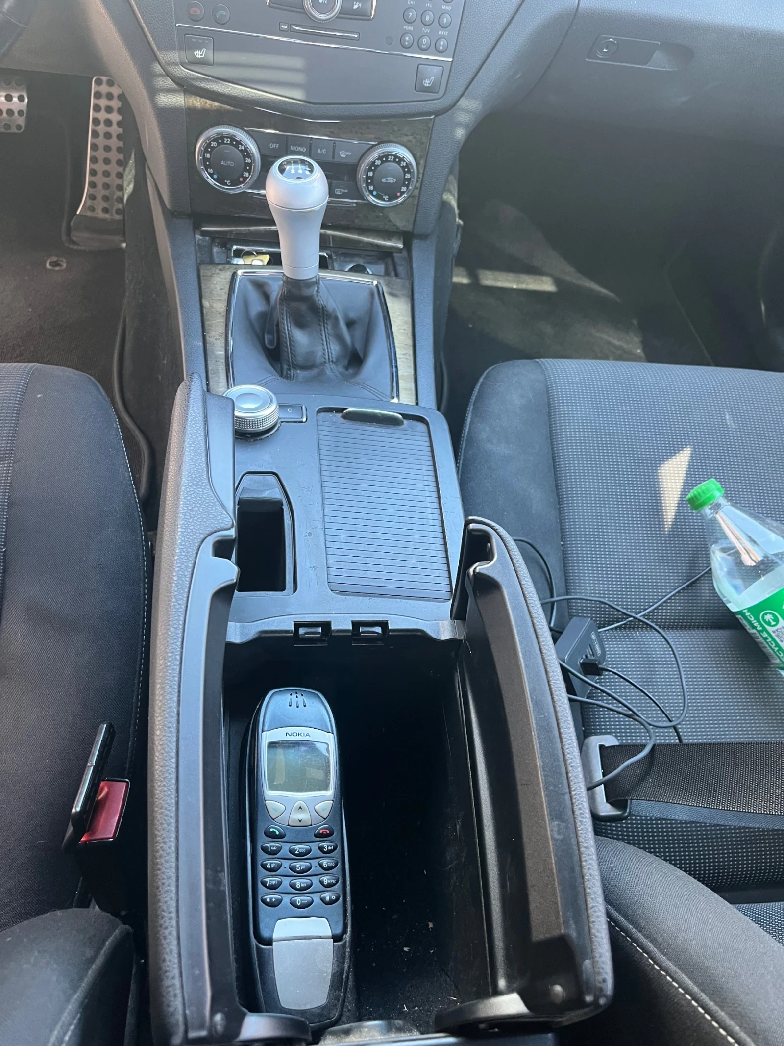 Mercedes-Benz C 220, снимка 12 - Автомобили и джипове - 55626622