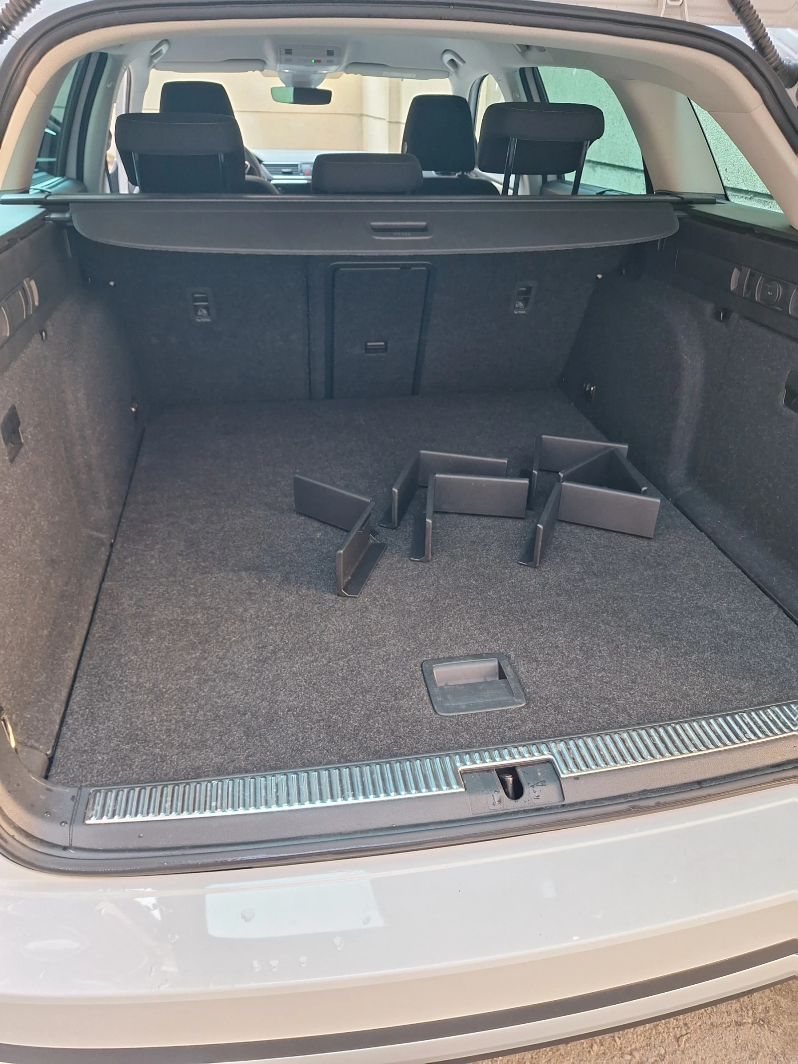 Skoda Superb Scout 2.0TSI 280hp 4x4, гаранция до 2028 г. , снимка 10 - Автомобили и джипове - 55850421