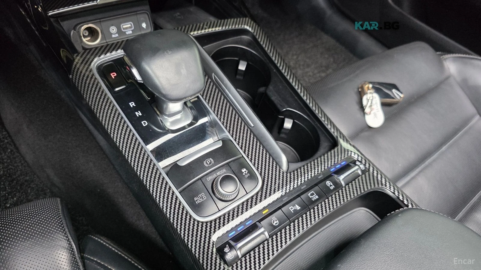 Kia Stinger GT* 3.3* TURBO* DISTRONIC* 360* ПОДГРЕВ* ОБДУХ* , снимка 12 - Автомобили и джипове - 56103628