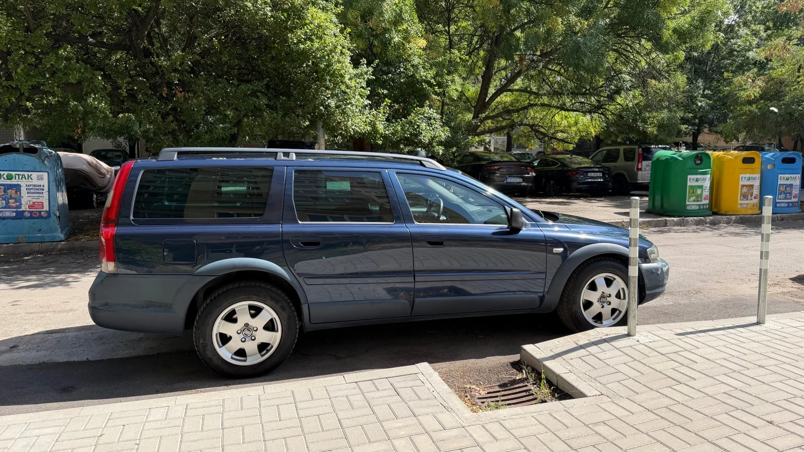 Volvo Xc70, снимка 2 - Автомобили и джипове - 56324367