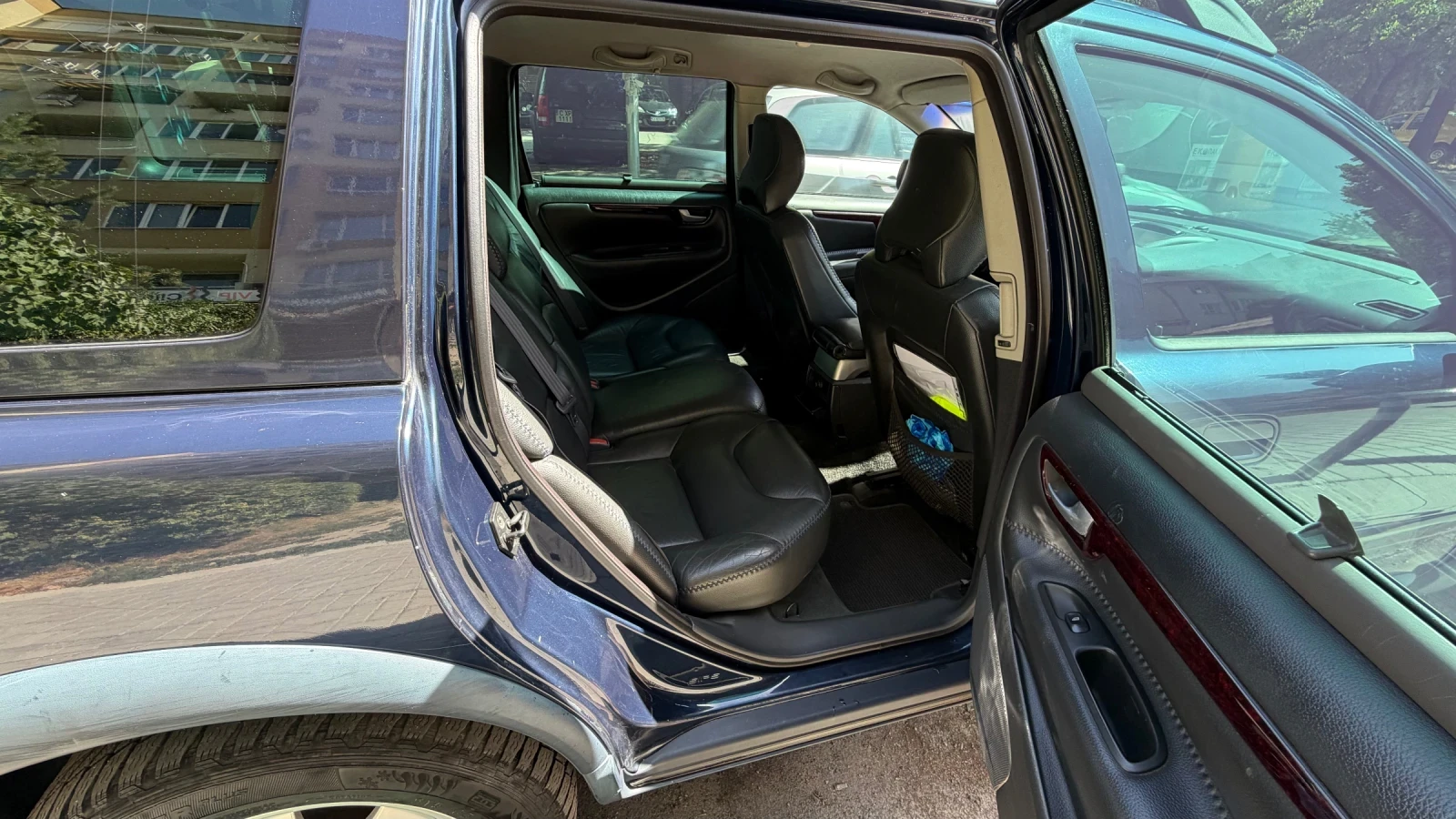 Volvo Xc70, снимка 10 - Автомобили и джипове - 56324367