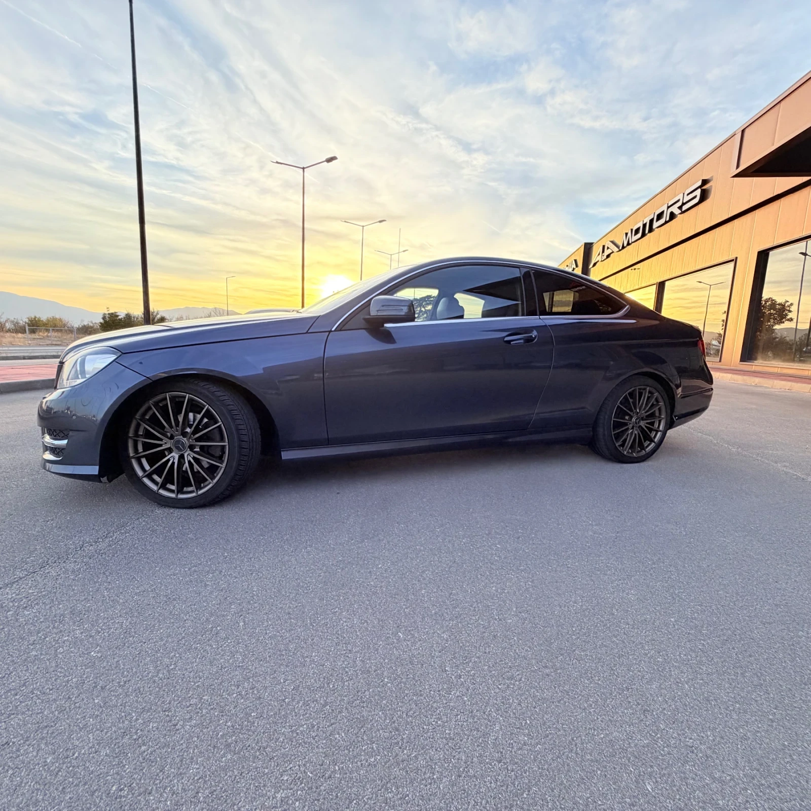 Mercedes-Benz C 220 170�.�.;AMG;�������;������;��������;���������� | Mobile.bg � ����������� 3